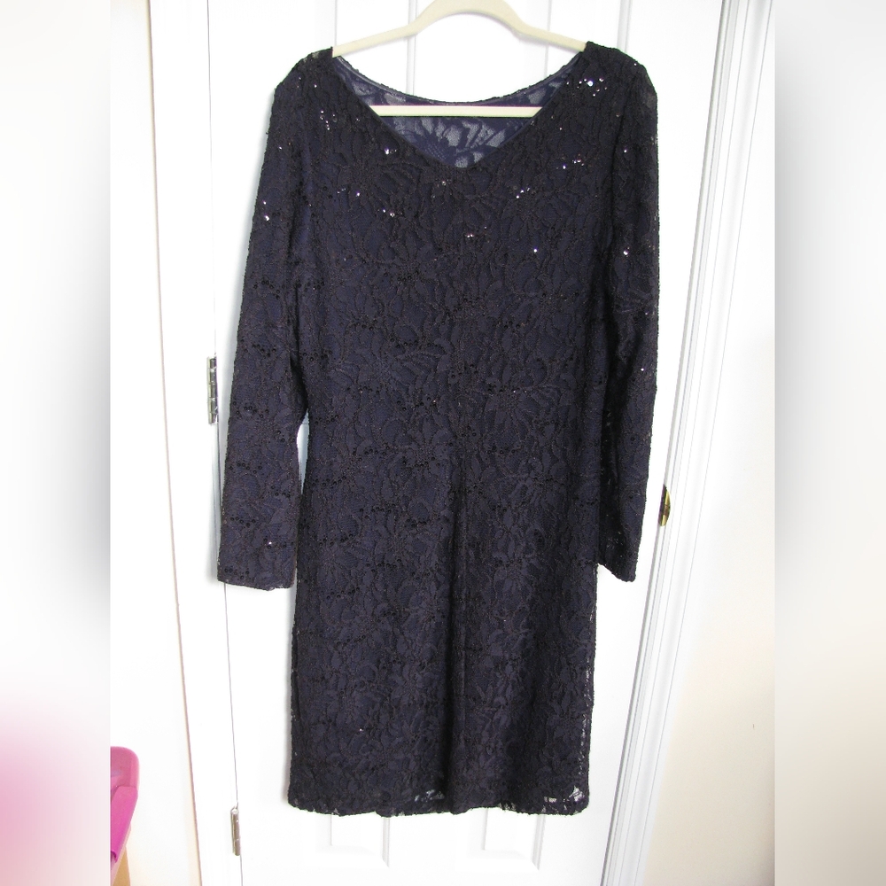 Ralph Lauren 14W long sleeve purple lace formal v neck dress